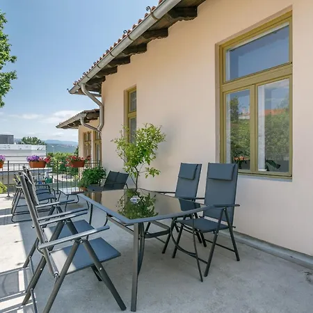 Zora Apartament